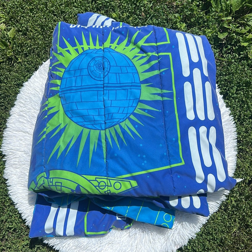 Star Wars Twin Size Blue and Green Comforter - Picture 3 of 6
